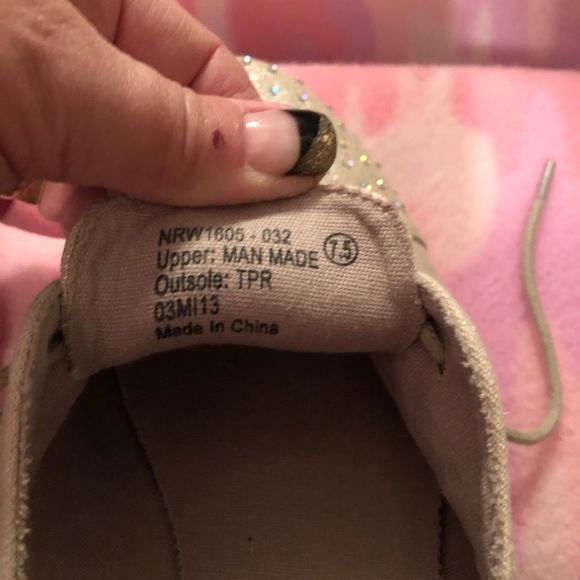 Not Rated  size 7.5 - Picture 5 of 12